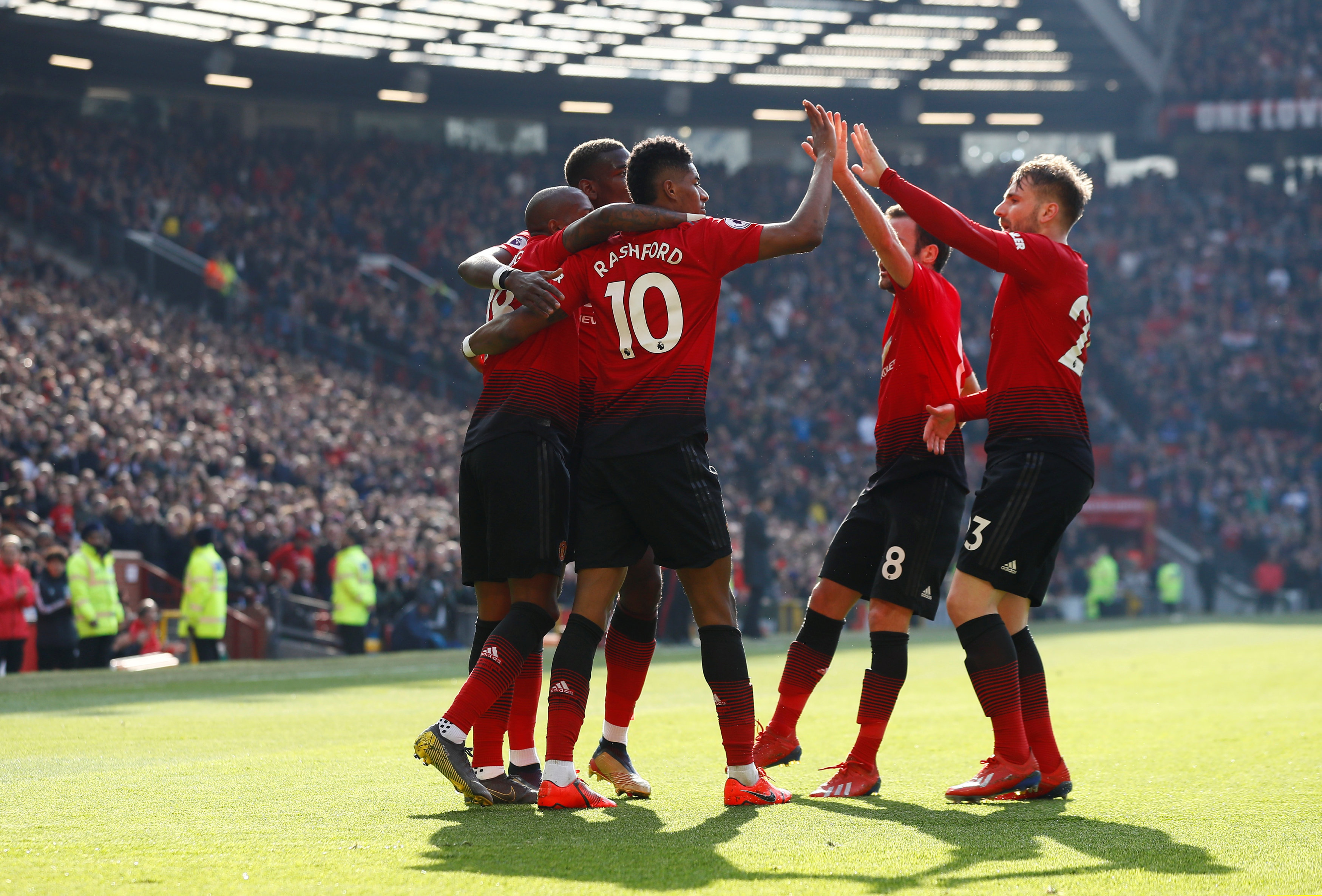 上进行了优 上进行了优